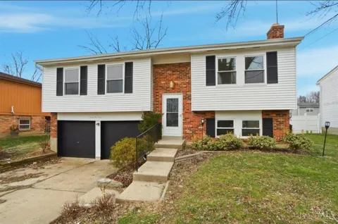 9925 Grasscreek Court