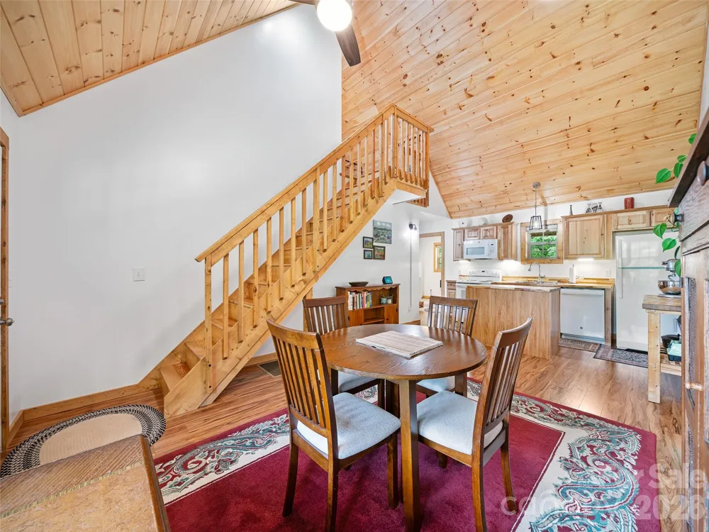 109 Tall Timber Lane Green Mountain, NC 28740