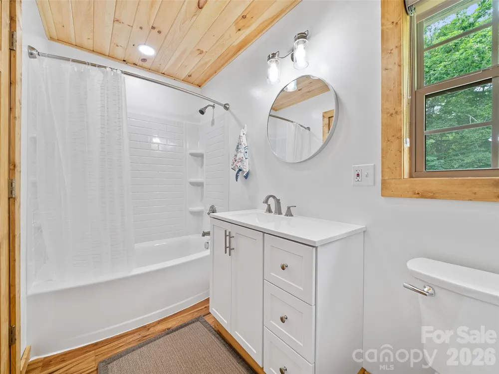 109 Tall Timber Lane Green Mountain, NC 28740