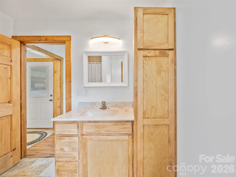 109 Tall Timber Lane Green Mountain, NC 28740