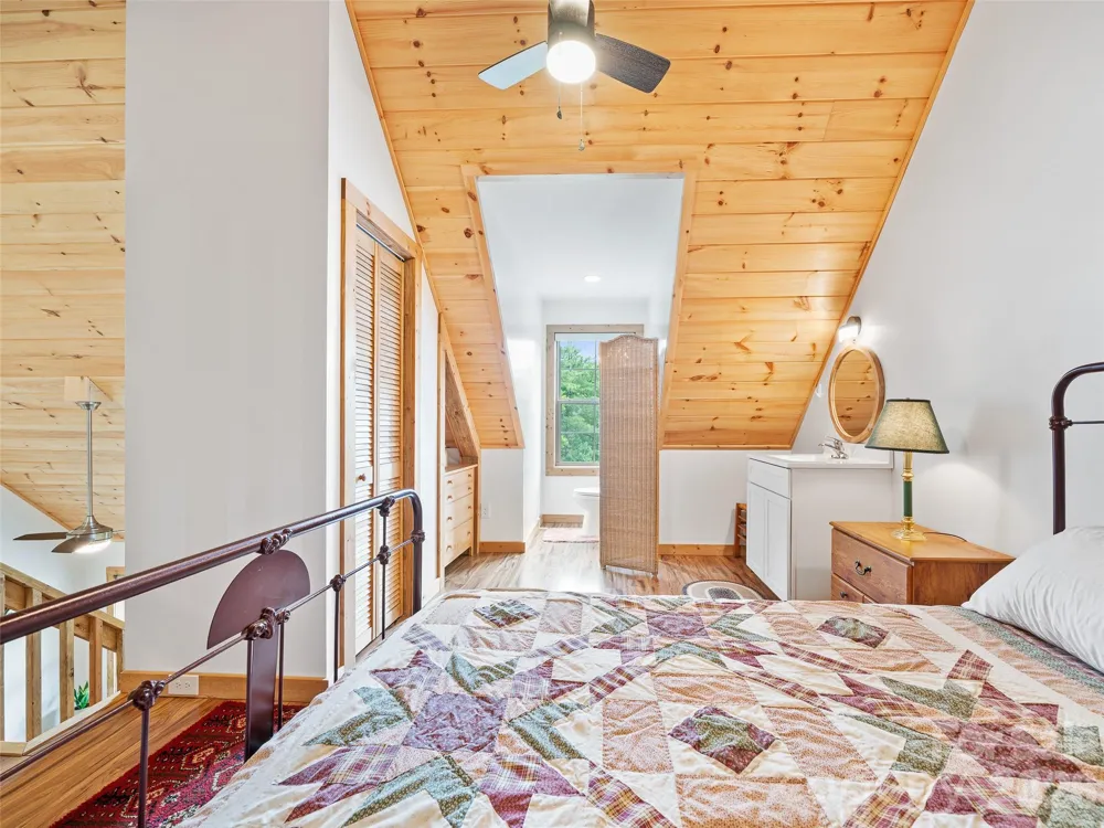 109 Tall Timber Lane Green Mountain, NC 28740