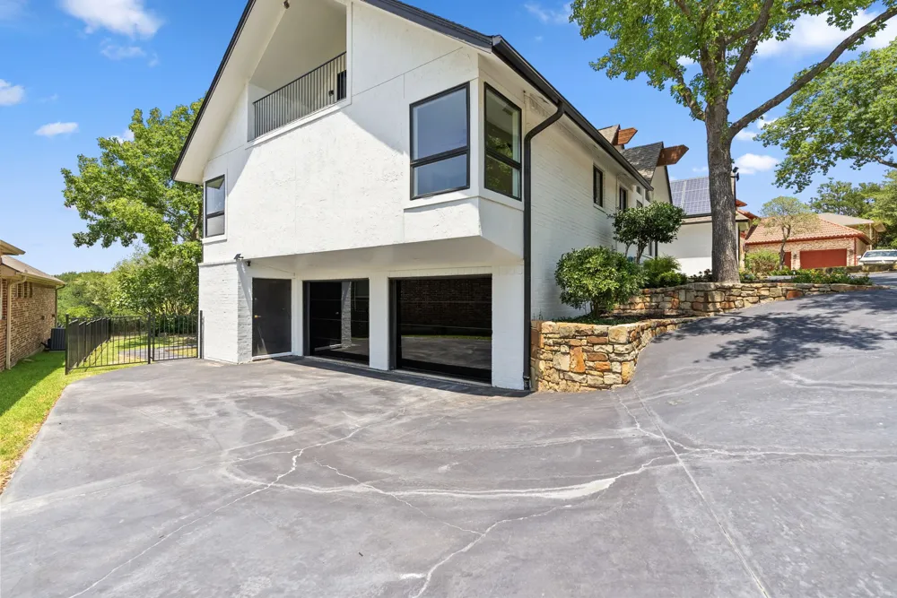 231 Oak Hill Drive Trophy Club, TX 76262