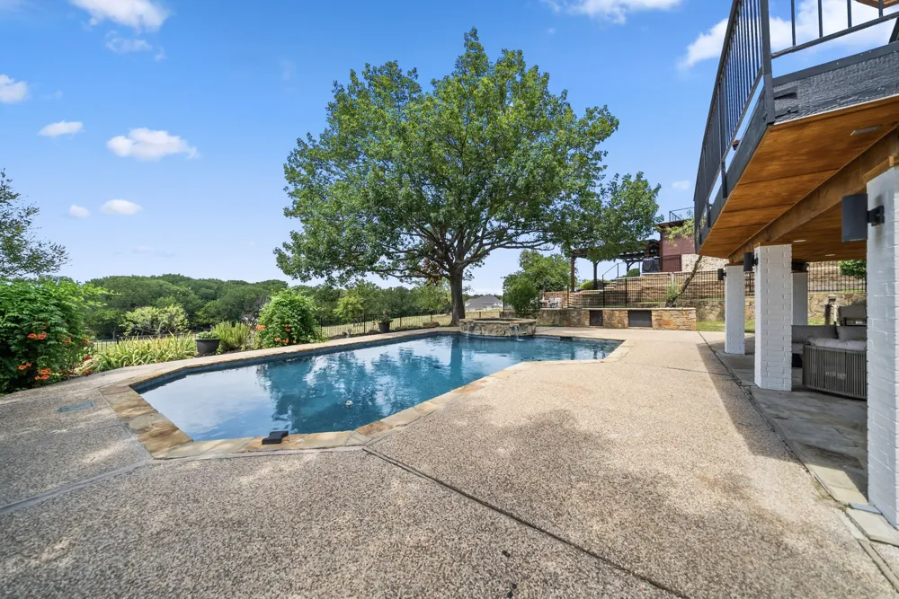 231 Oak Hill Drive Trophy Club, TX 76262