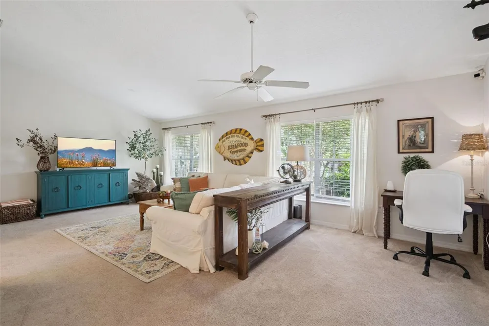 613 HURON PLACE Mount Dora, FL 32757
