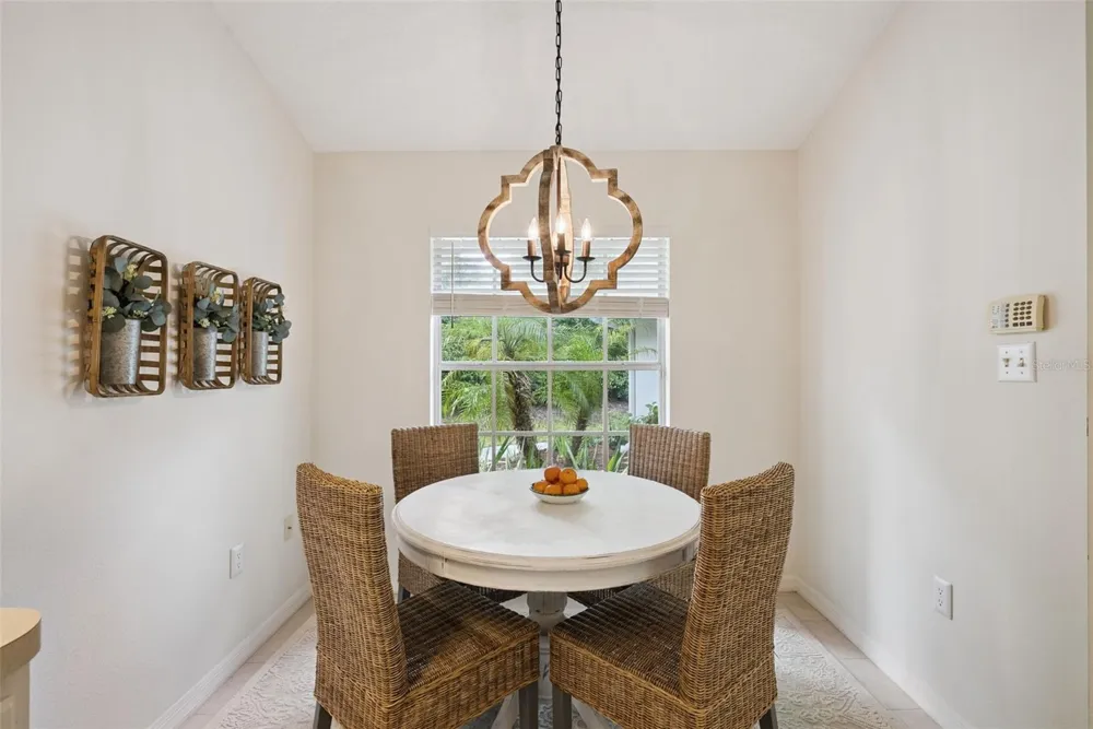 613 HURON PLACE Mount Dora, FL 32757