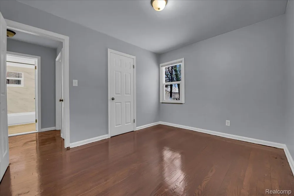 17212 Sunderland Road Detroit City, MI 48219