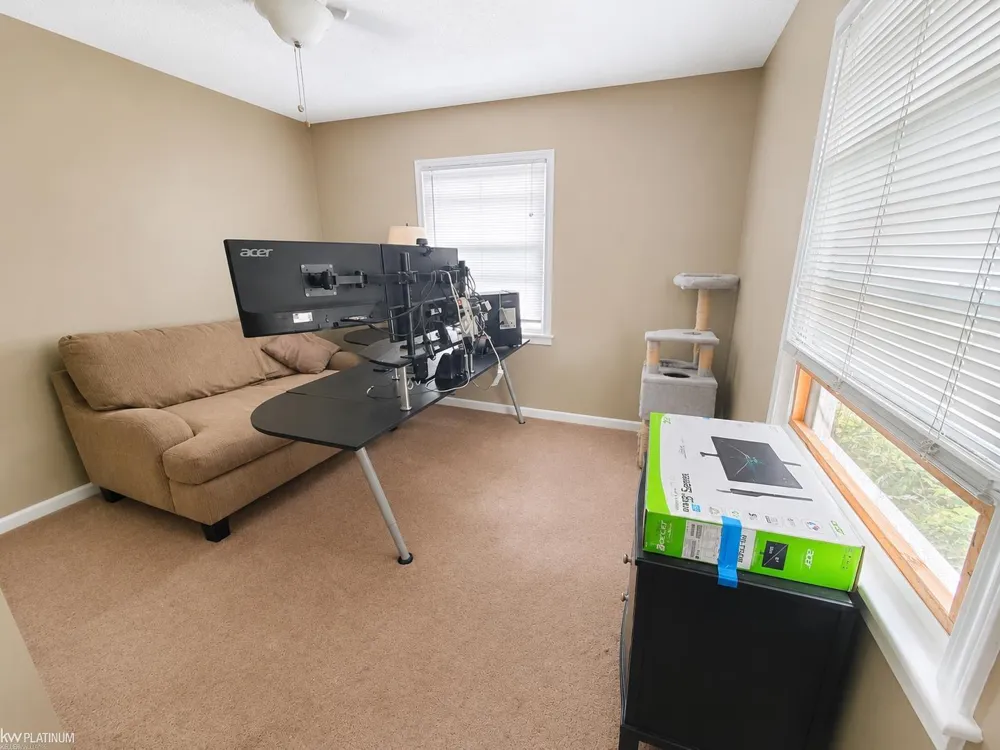26315 Beaconsfield Street Roseville City, MI 48066