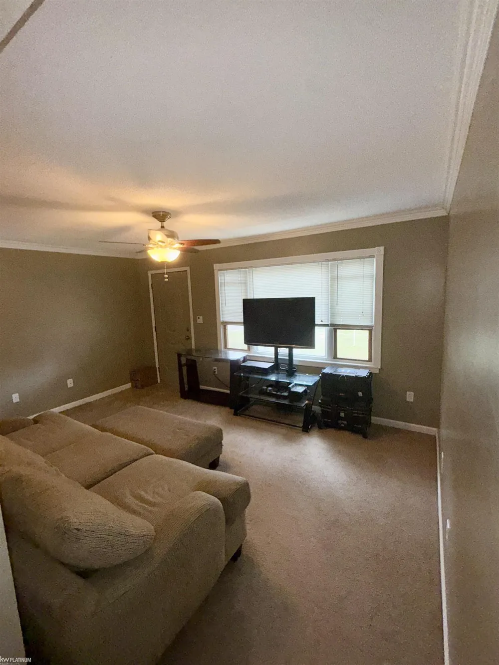 26315 Beaconsfield Street Roseville City, MI 48066