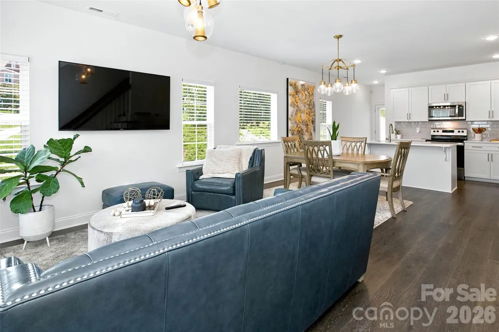 26 Walnut Springs Drive Asheville, NC 28804