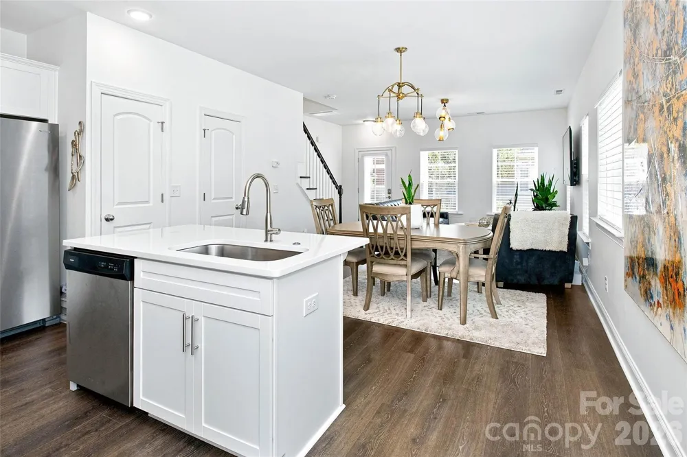 26 Walnut Springs Drive Asheville, NC 28804