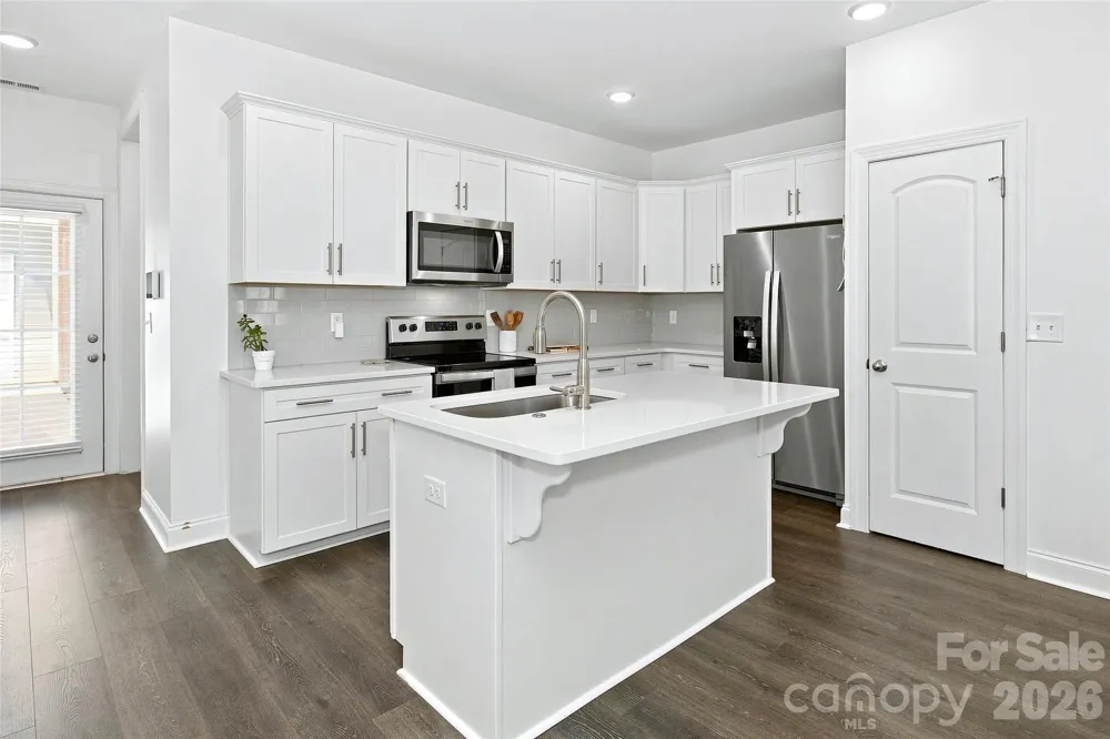 26 Walnut Springs Drive Asheville, NC 28804