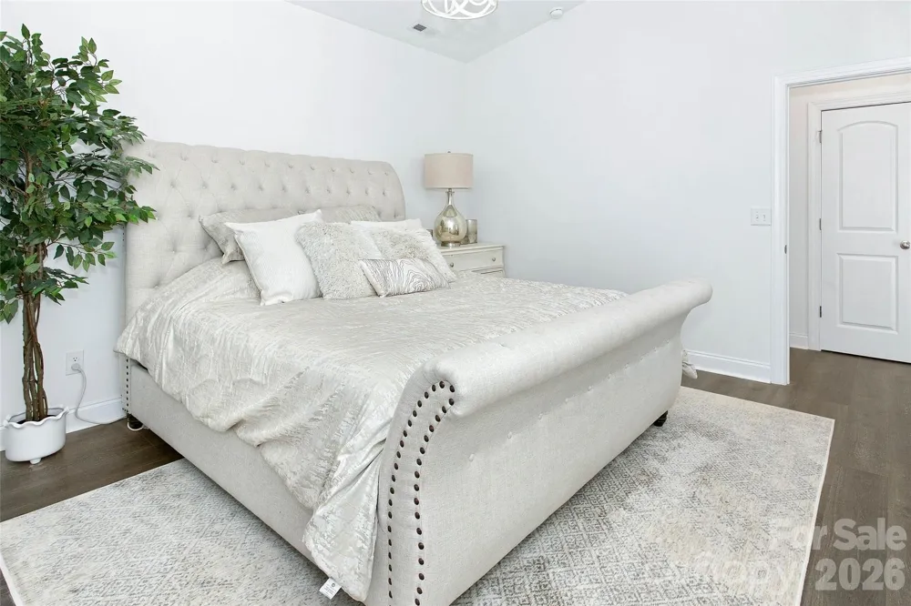 26 Walnut Springs Drive Asheville, NC 28804