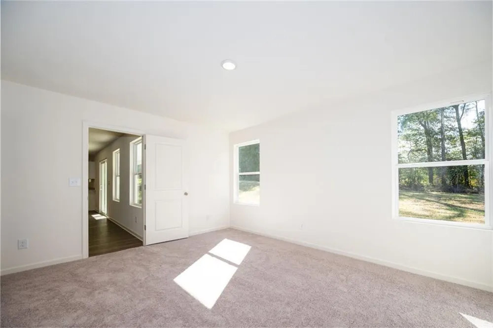 401 Shallow Creek Court Hogansville, GA 30230