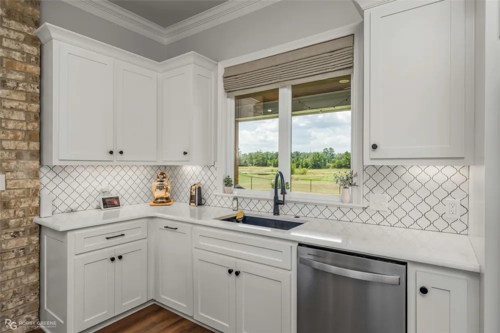 199 Red Bluff Road Frierson, LA 71027