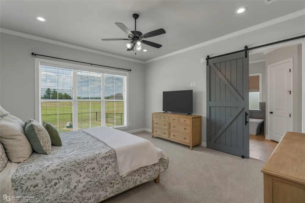 199 Red Bluff Road Frierson, LA 71027