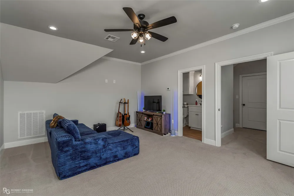 199 Red Bluff Road Frierson, LA 71027