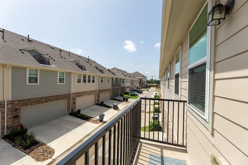 9420 Caddo Ridge Lane Cypress, TX 77433