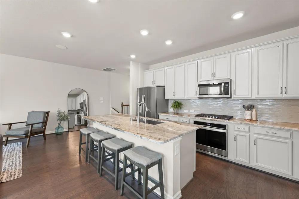 9420 Caddo Ridge Lane Cypress, TX 77433