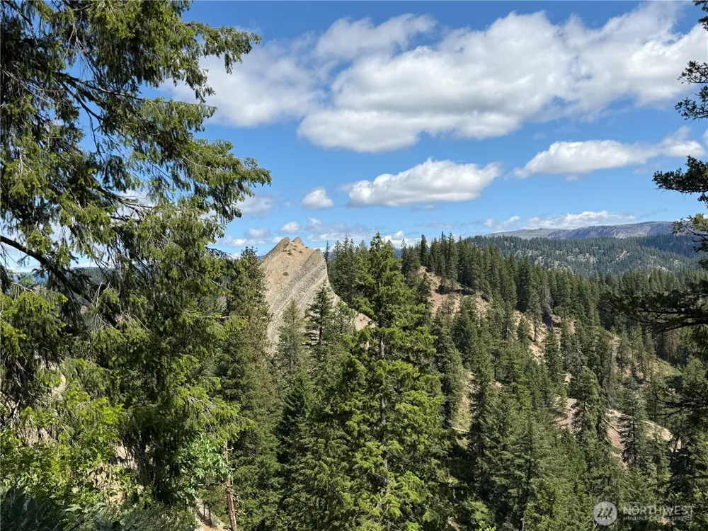 16100 Chumstick Highway Leavenworth, WA 98826