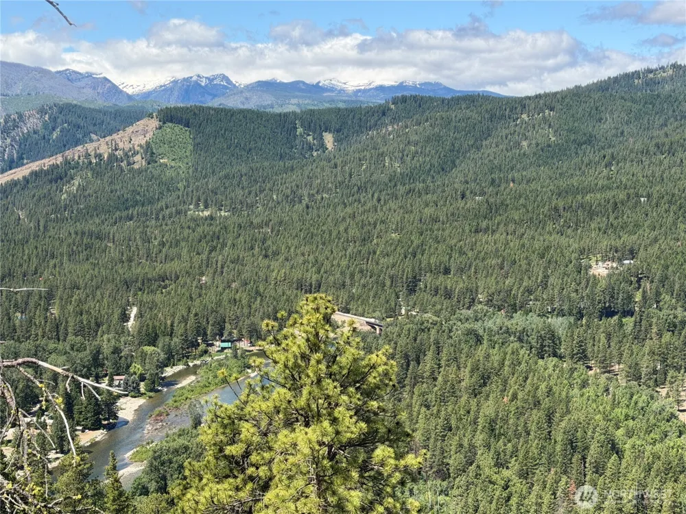 16100 Chumstick Highway Leavenworth, WA 98826