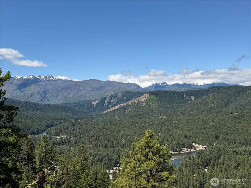 16100 Chumstick Highway Leavenworth, WA 98826