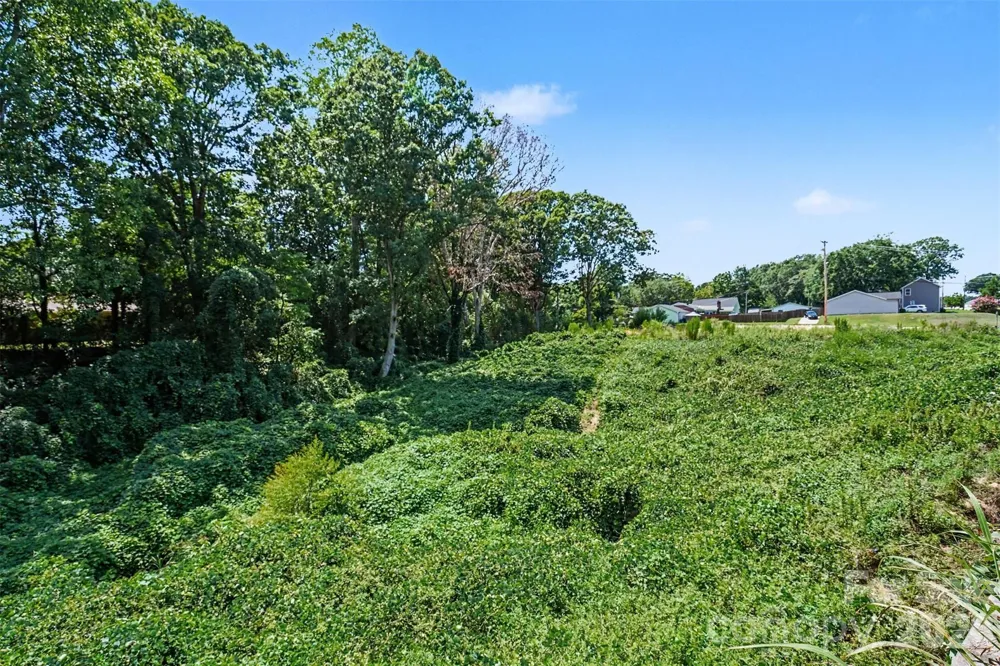 415 White Street Gastonia, NC 28052