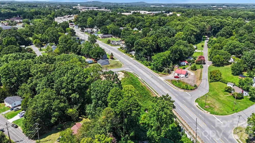 415 White Street Gastonia, NC 28052