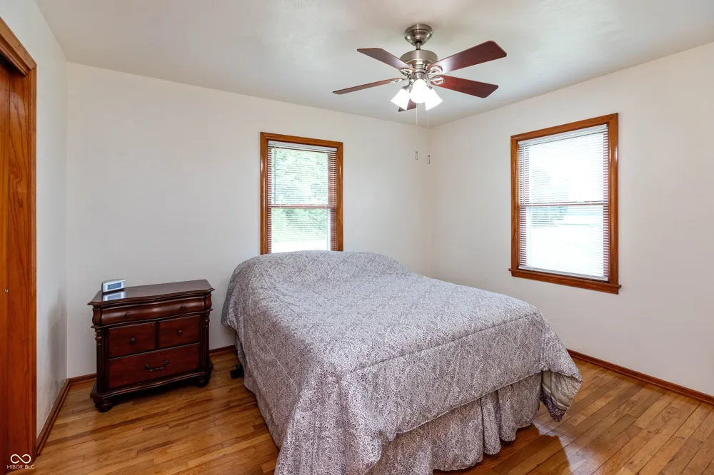 1100 E Delaney Millport Road Vallonia, IN 47281
