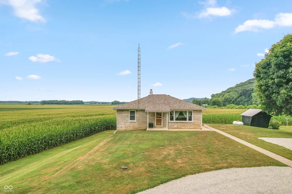 1100 E Delaney Millport Road Vallonia, IN 47281