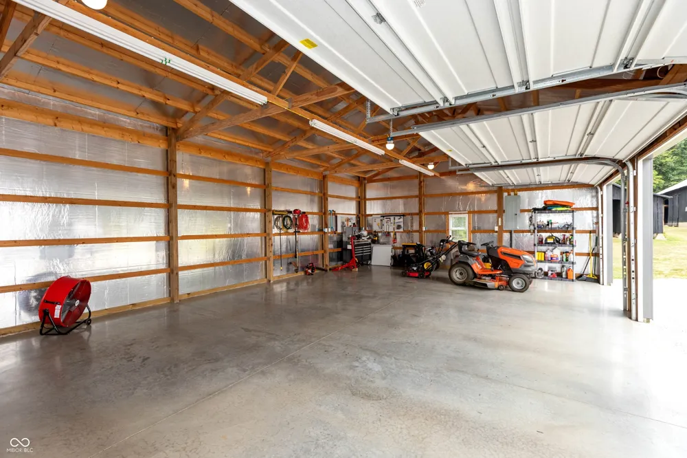 1100 E Delaney Millport Road Vallonia, IN 47281