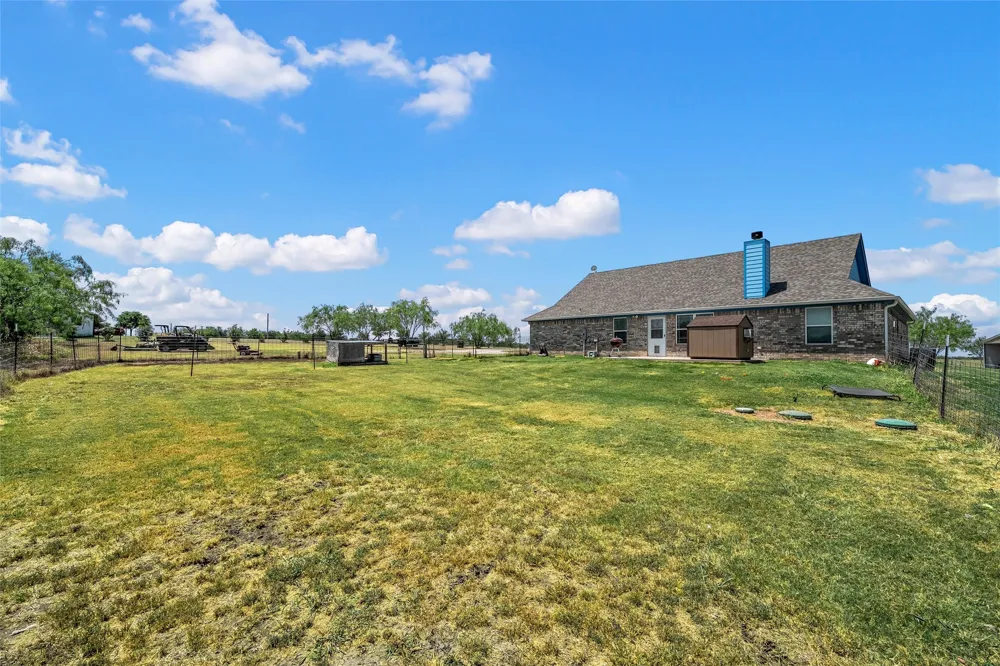 258 HCR 3350 N Hubbard, TX 76648