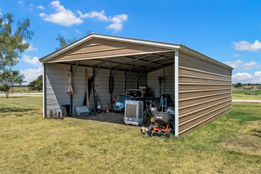 258 HCR 3350 N Hubbard, TX 76648