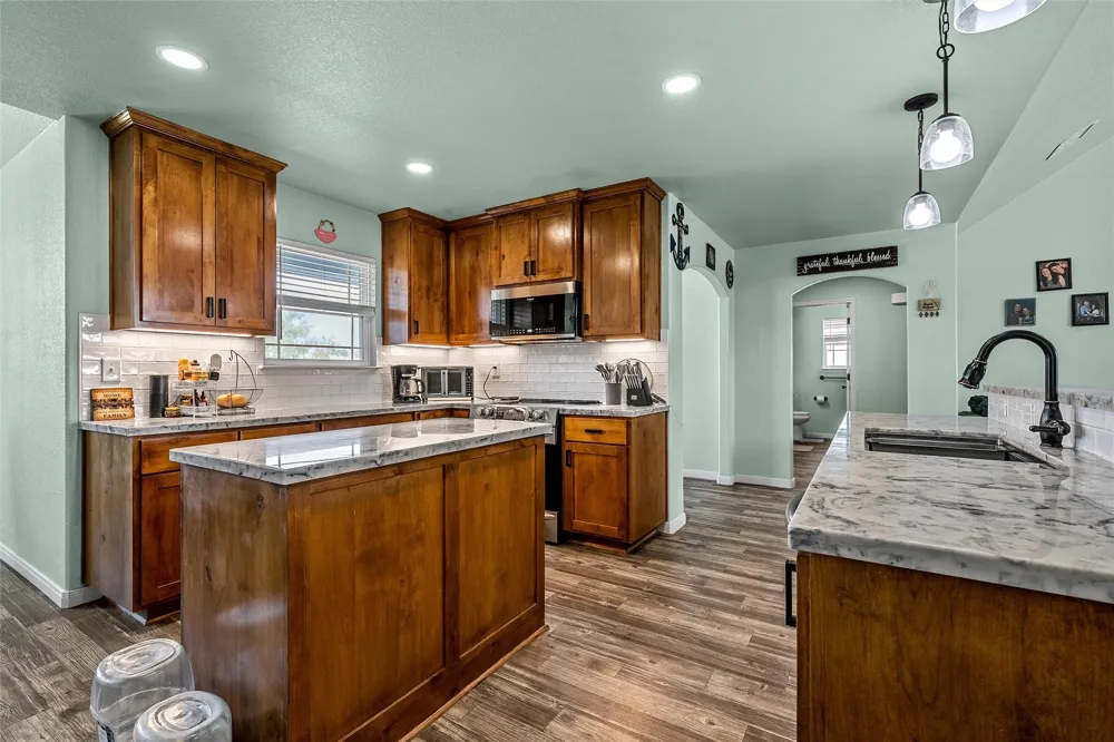 258 HCR 3350 N Hubbard, TX 76648
