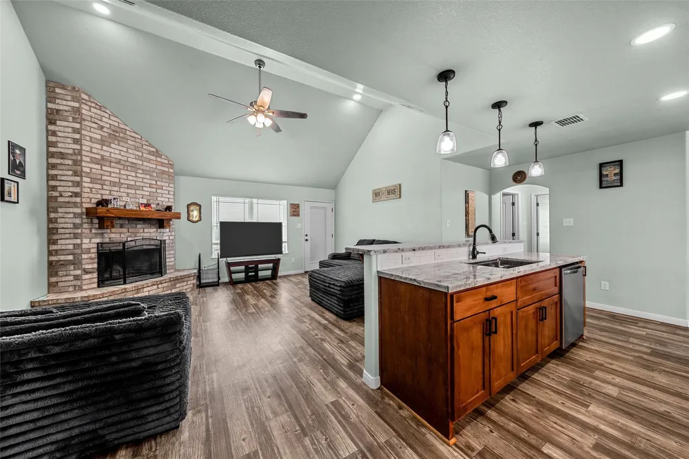 258 HCR 3350 N Hubbard, TX 76648