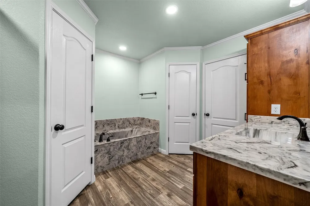 258 HCR 3350 N Hubbard, TX 76648