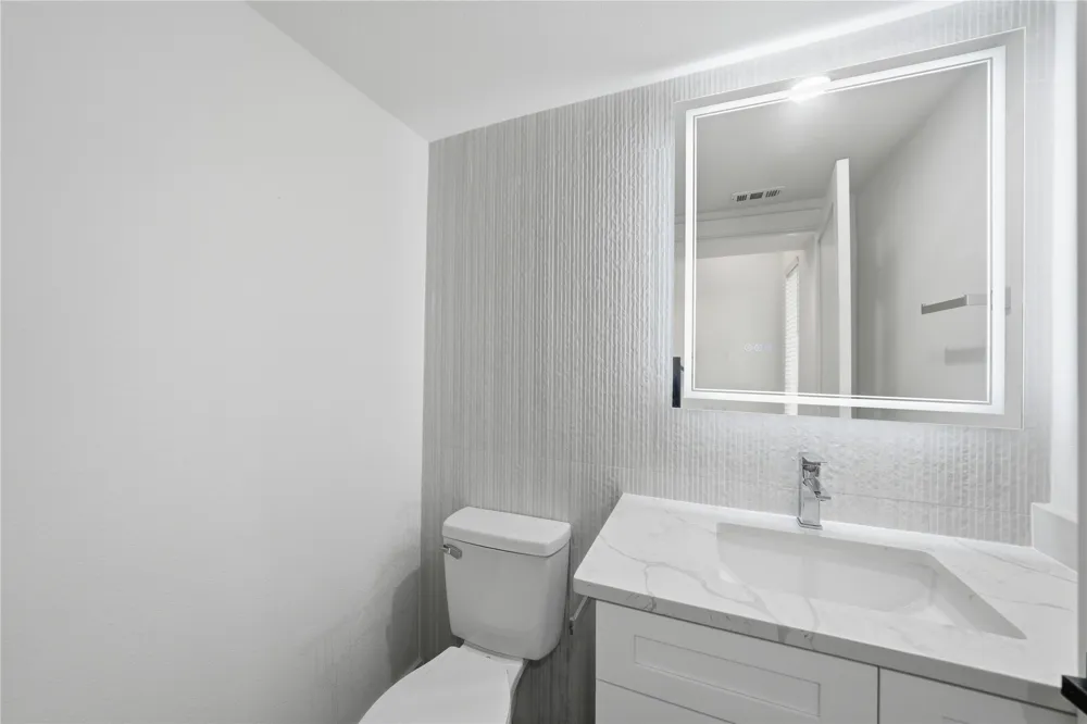 7207 Mohawk Drive #106 Dallas, TX 75235