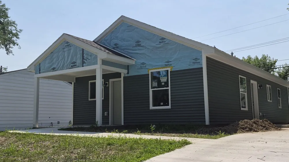 1231 Rambling Road Ypsilanti, MI 48198