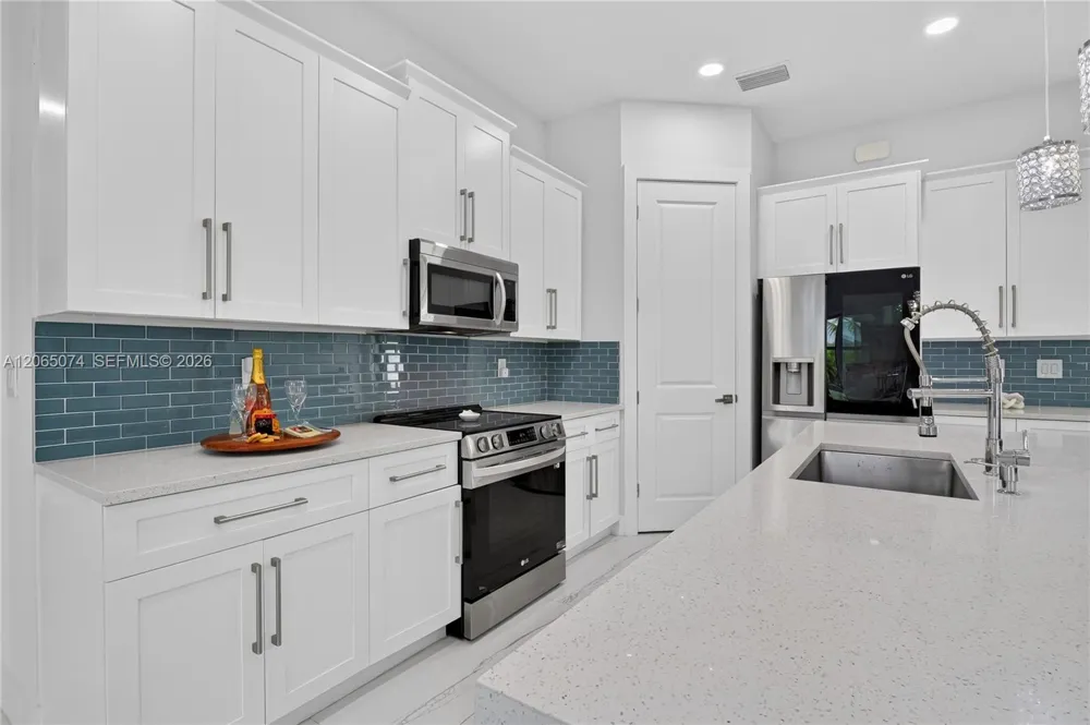 244 NW 15 Cape Coral, FL 33993