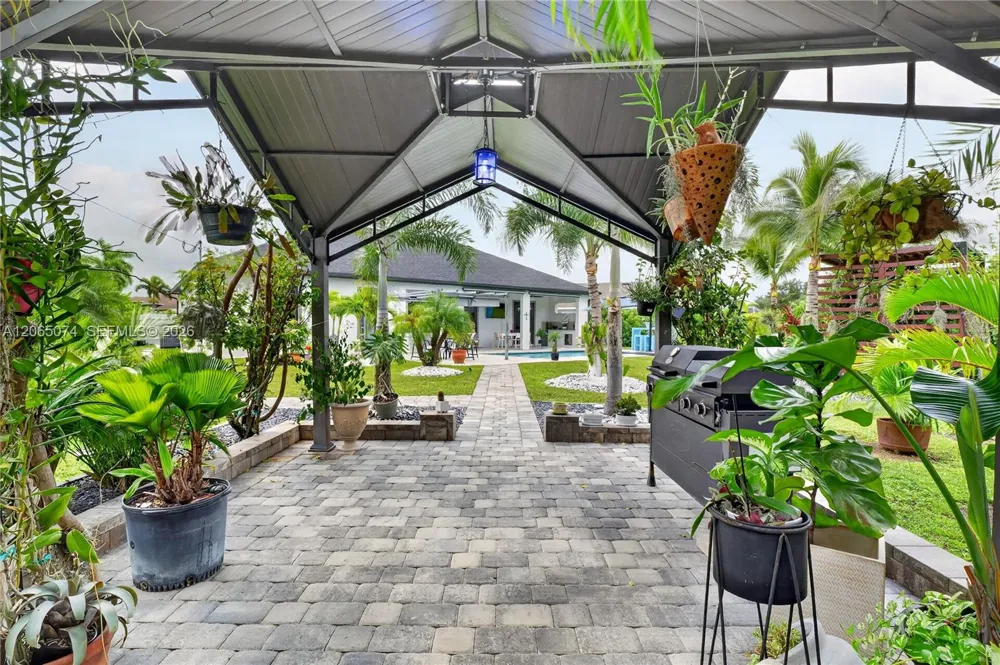 244 NW 15 Cape Coral, FL 33993