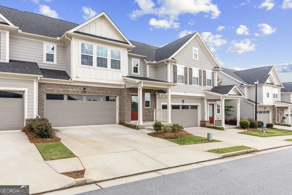 13 Millican DR Peachtree City, GA 30269