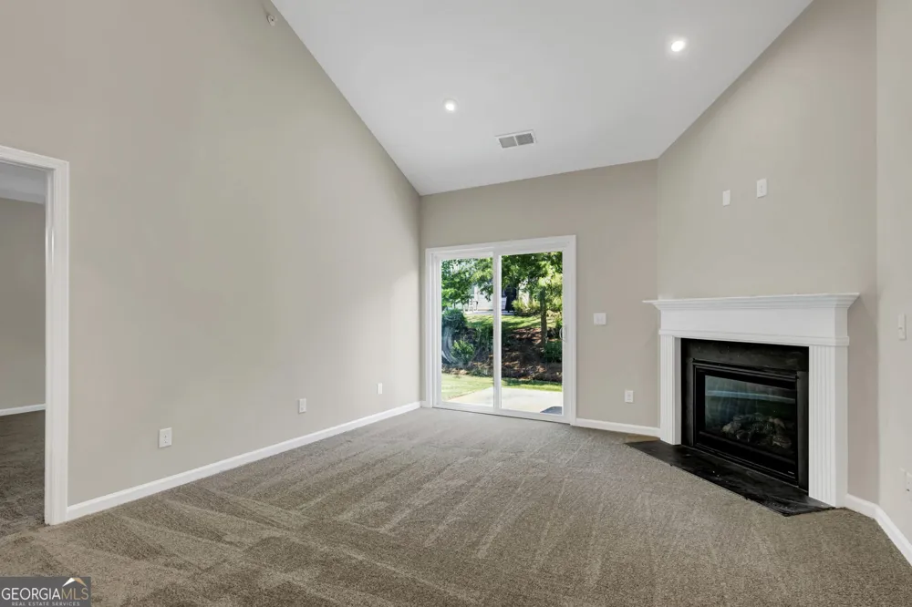 13 Millican DR Peachtree City, GA 30269