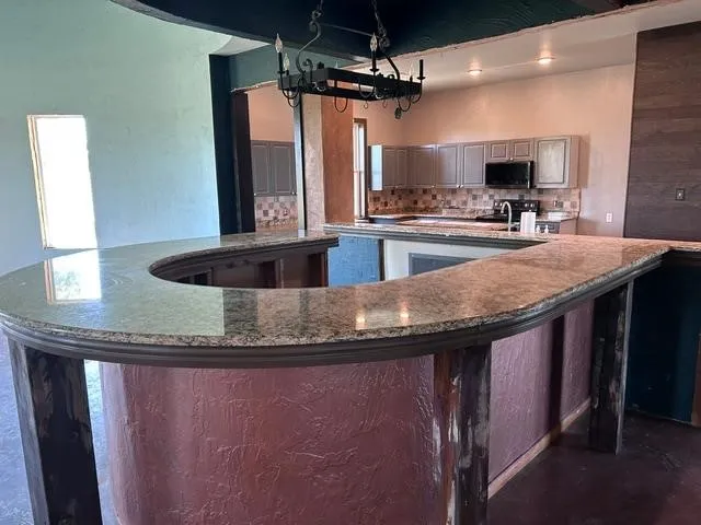 195 Whitworth Road Whitewright, TX 75491
