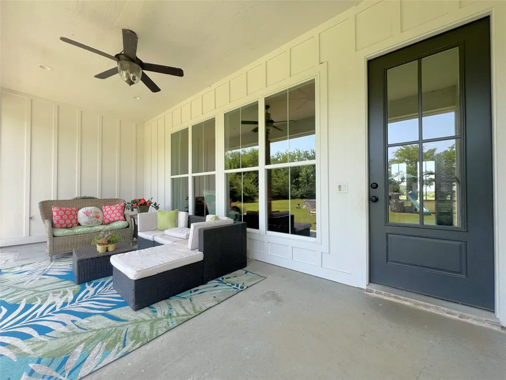 2168 I-30 W Sulphur Springs, TX 75482