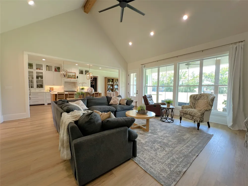 2168 I-30 W Sulphur Springs, TX 75482