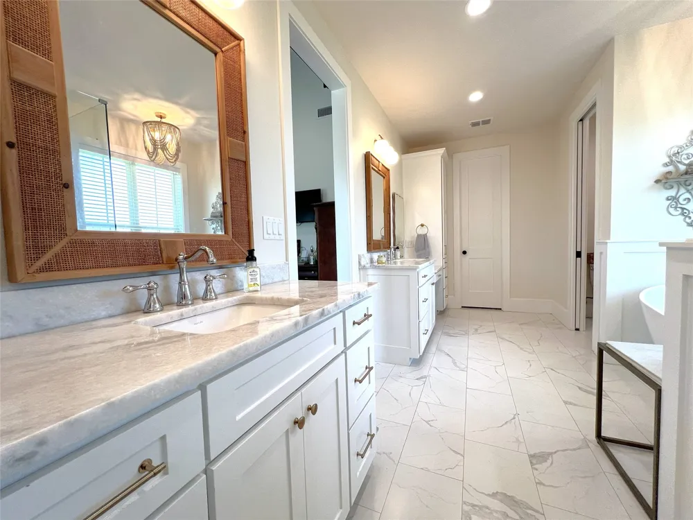 2168 I-30 W Sulphur Springs, TX 75482
