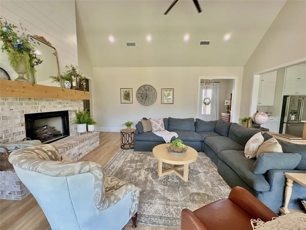 2168 I-30 W Sulphur Springs, TX 75482