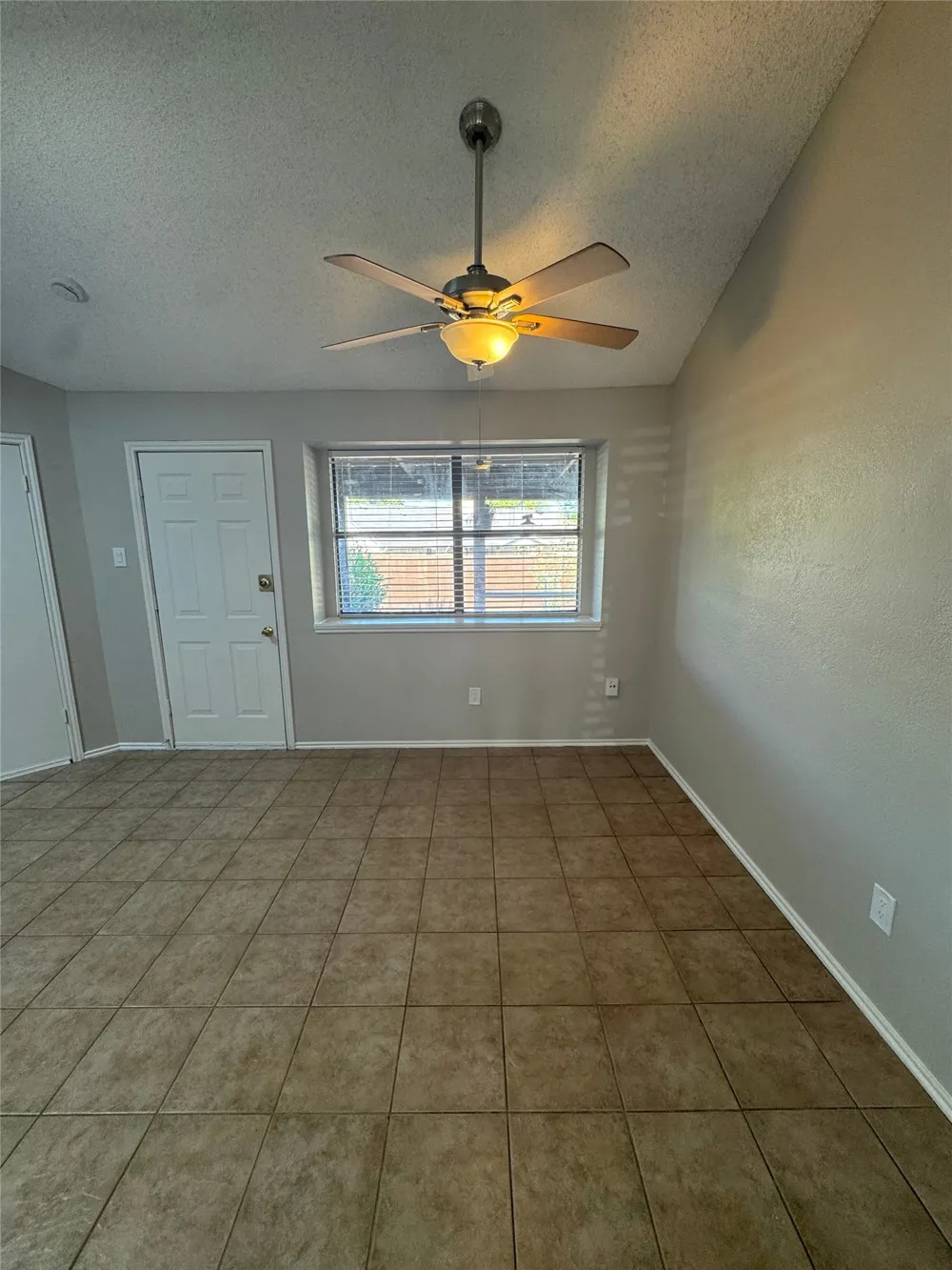 1120 Highpoint Road Bedford, TX 76022
