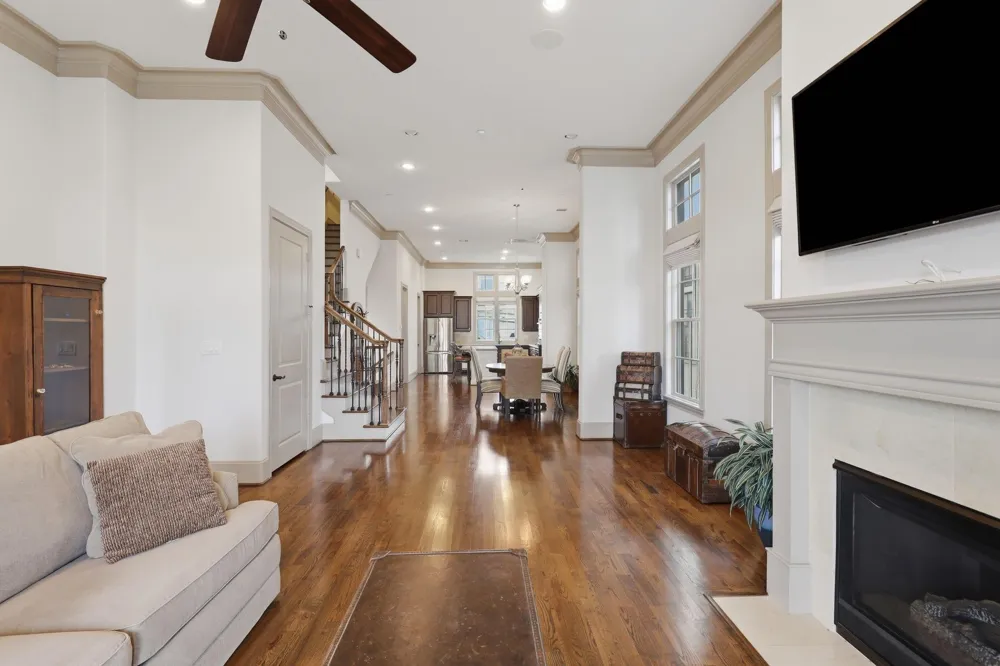 314 W Clay Street Houston, TX 77019