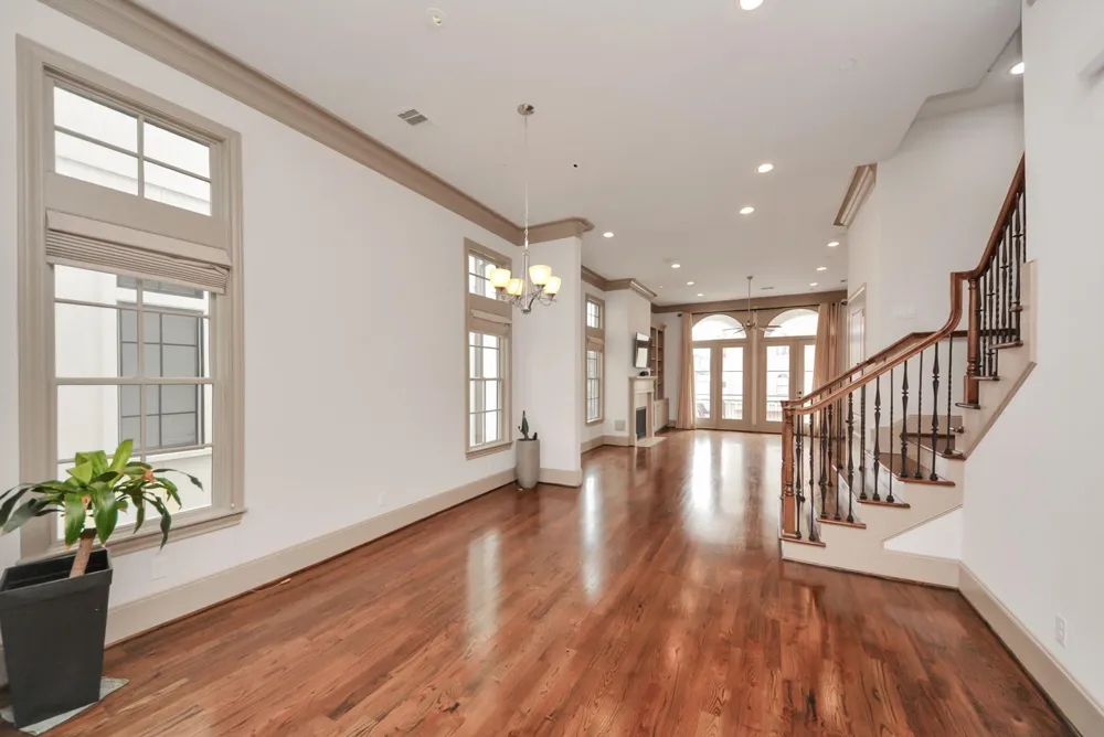 314 W Clay Street Houston, TX 77019