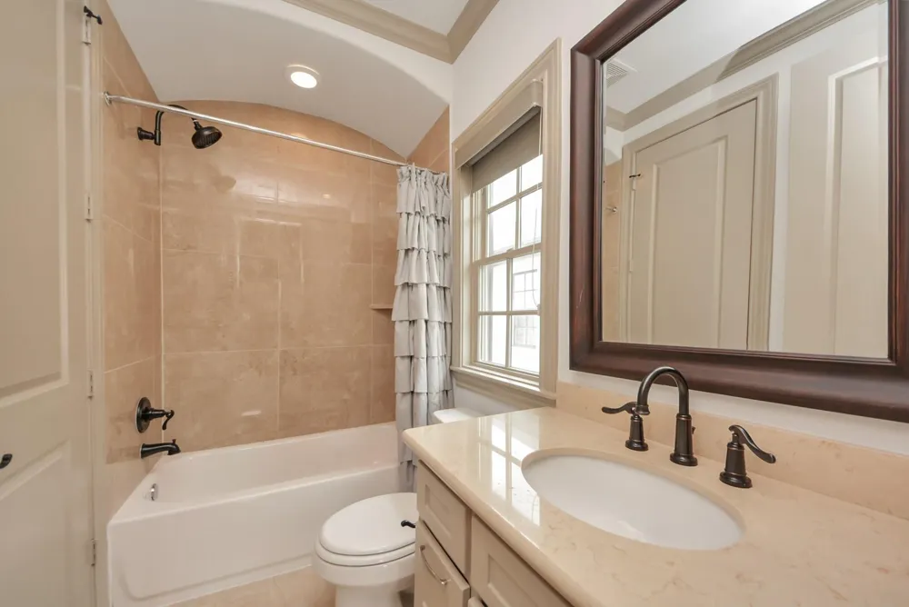 314 W Clay Street Houston, TX 77019